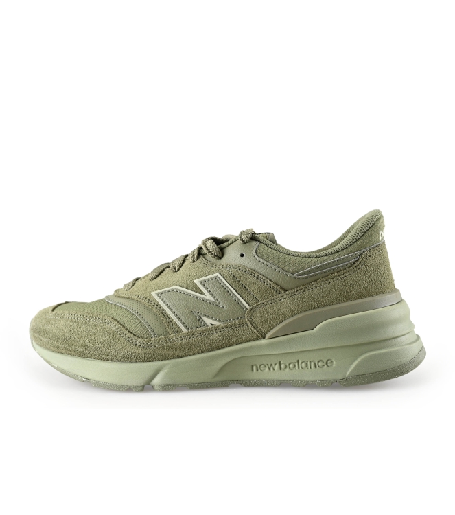 New Balance Sneakers