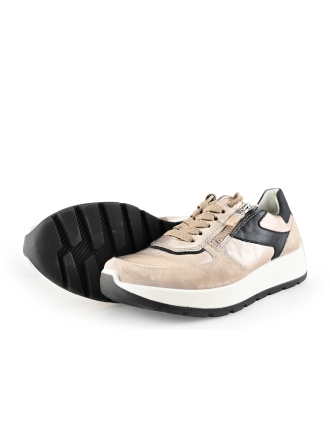 Ara Sneakers