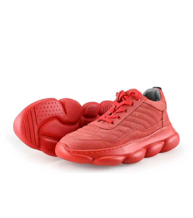 Red-Rag Sneakers