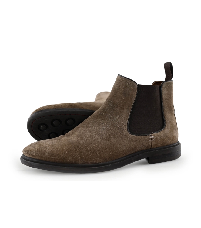 Nelson Chelsea boots