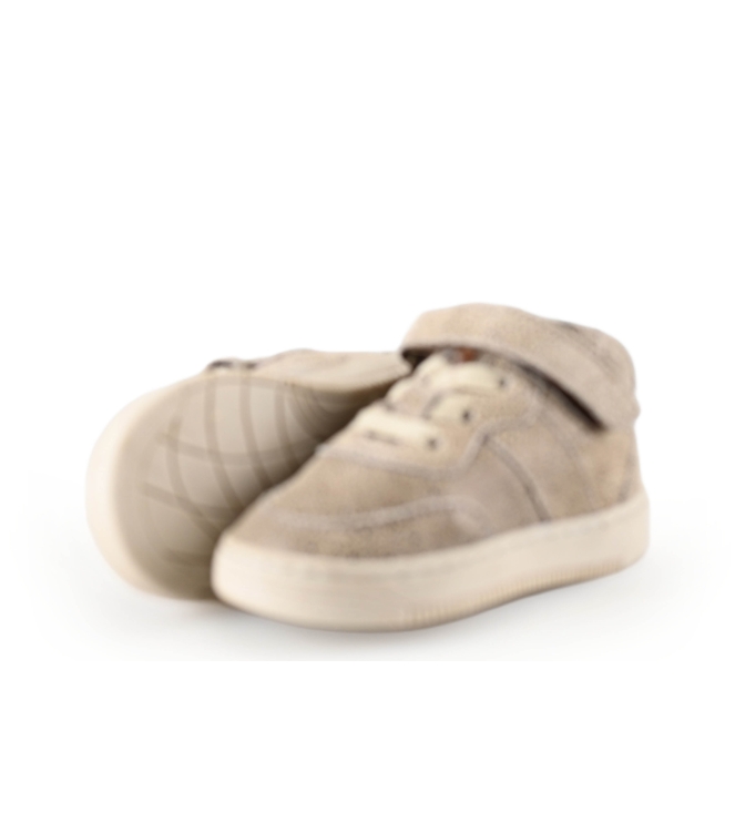 IK-KE Sneakers