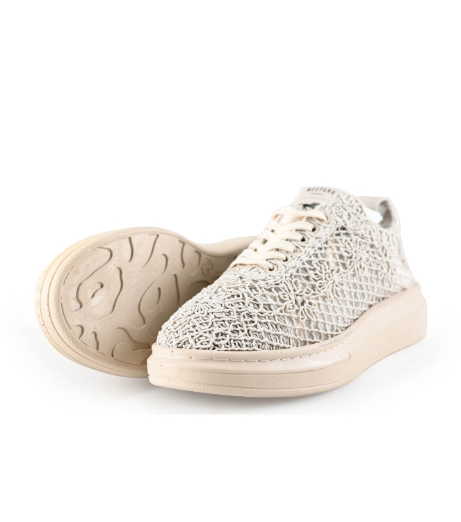 Mustang Sneakers