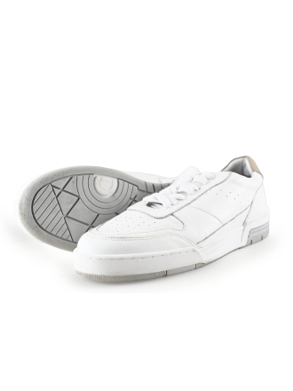 Victoria Sneakers