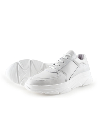 Bridge Footwear Sneakers