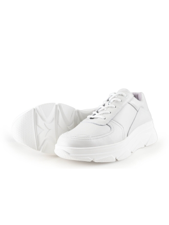 Bridge Footwear Sneakers