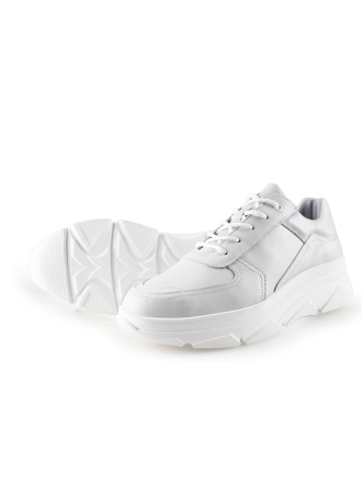 Bridge Footwear Sneakers
