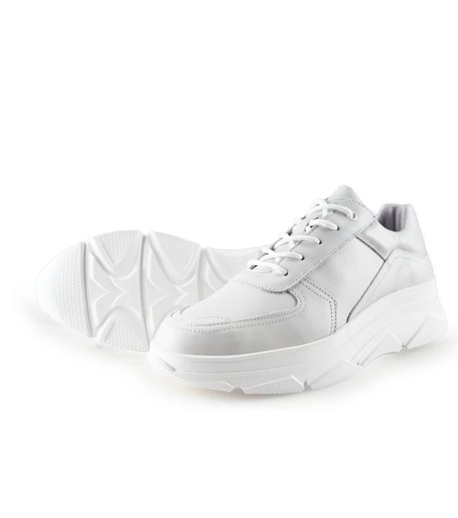 Bridge Footwear Sneakers