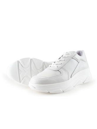 Bridge Footwear Sneakers