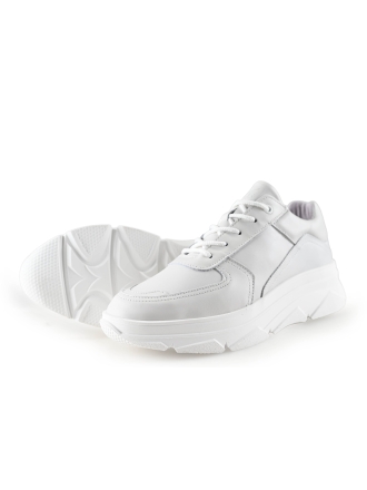 Bridge Footwear Sneakers