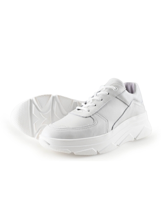 Bridge Footwear Sneakers