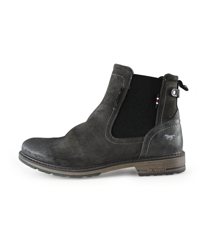 Mustang Boots