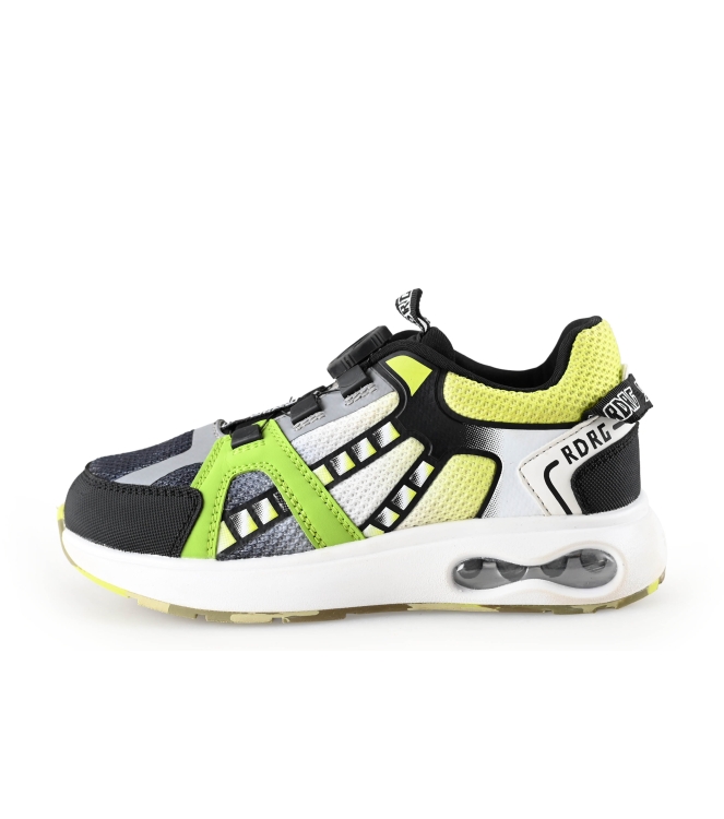 Red-Rag Sneakers