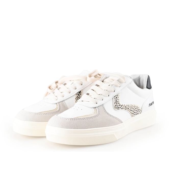 Maruti Sneakers