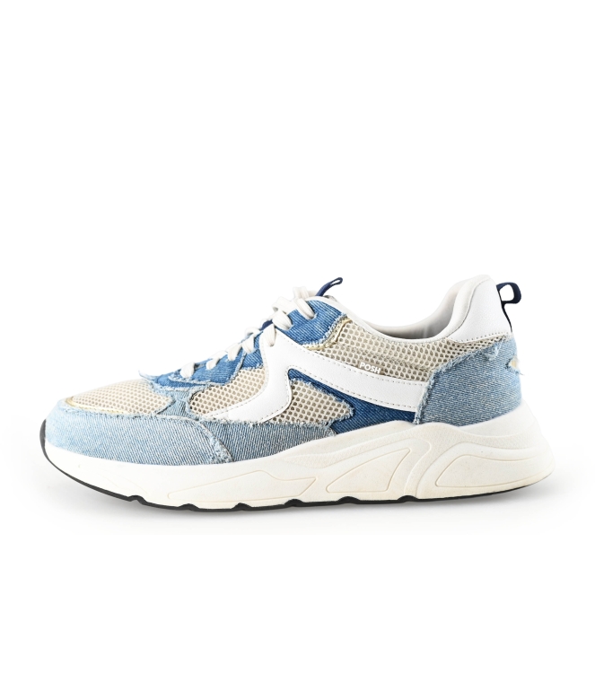 Sub55 Sneakers