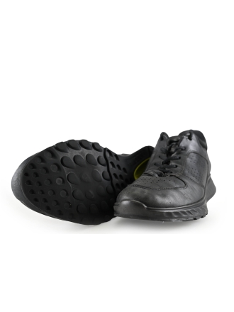 Ecco Sneakers