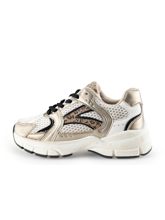 DSTRCT Sneakers