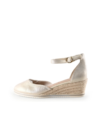 Tamaris Espadrilles Goud 281717
