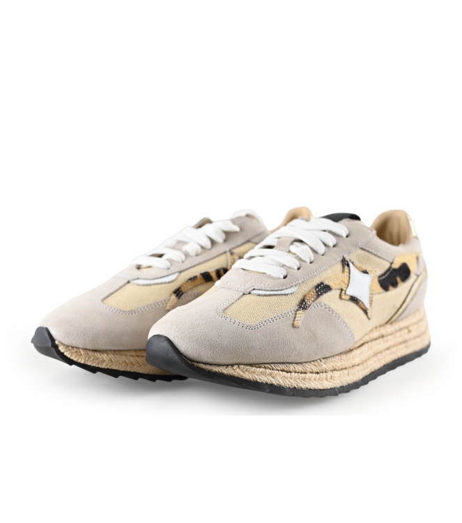 Iqonic Sneakers