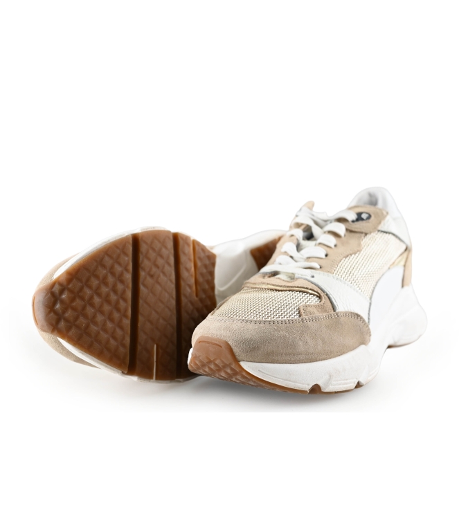 Maruti Sneakers