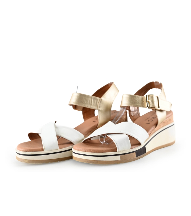 DSTRCT Sandalen