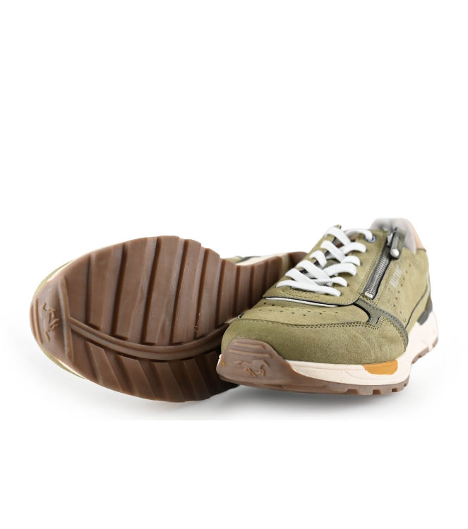 Mustang Sneakers