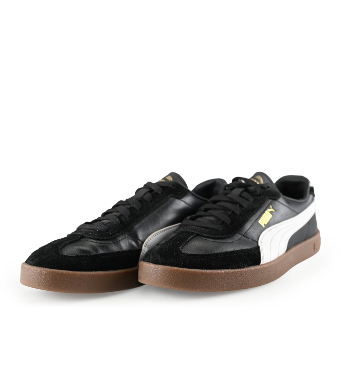 Puma Sneakers