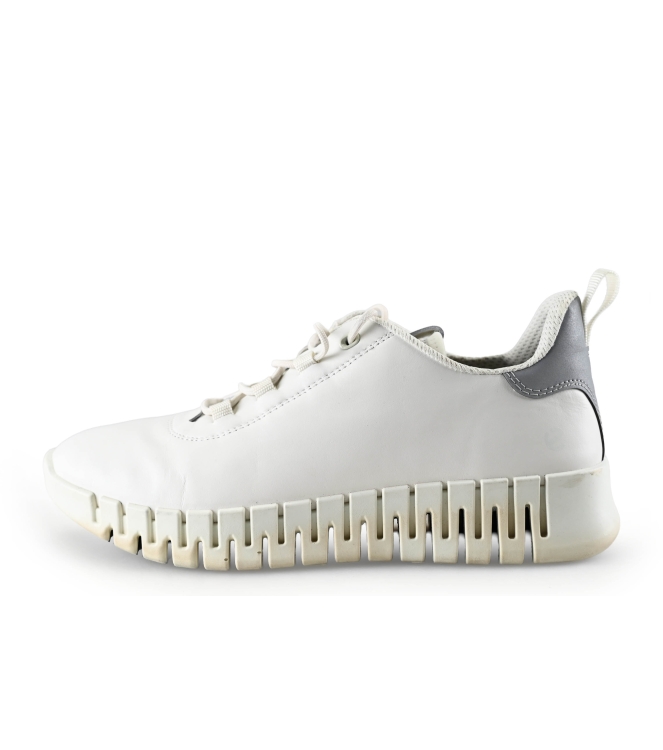 Ecco Sneakers