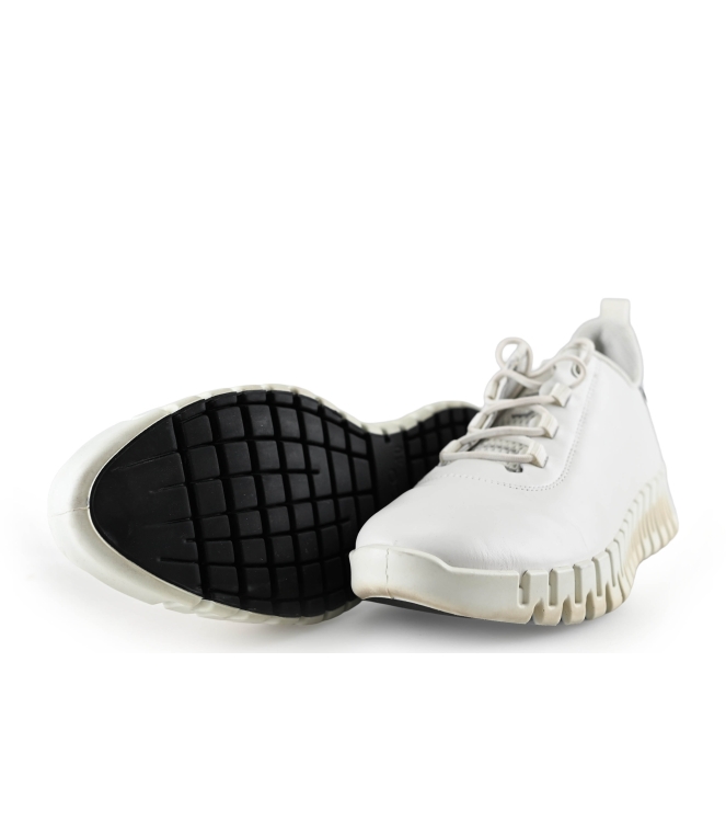 Ecco Sneakers