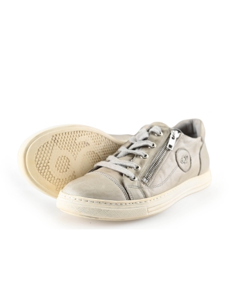 AQA Sneakers
