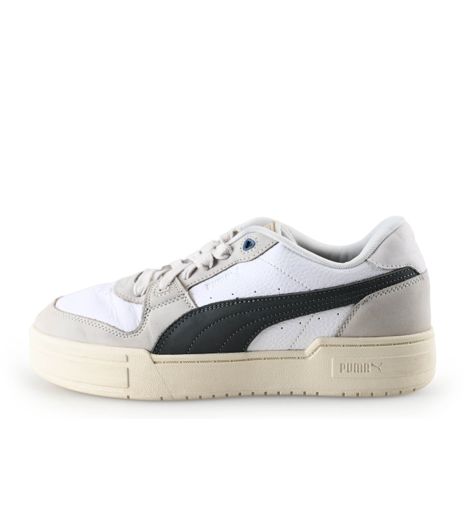 Puma Sneakers