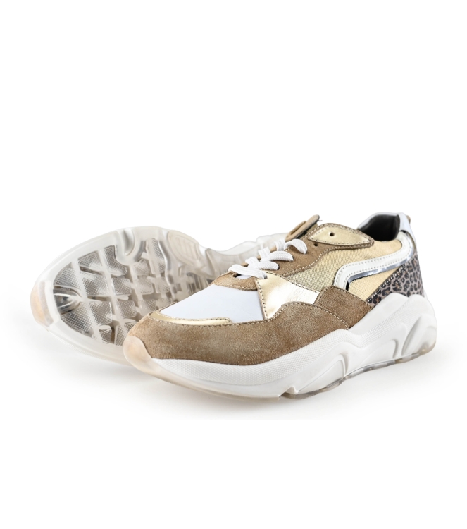 Omoda Sneakers