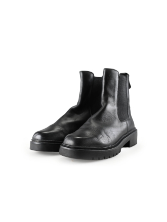 Tamaris Chelsea boots