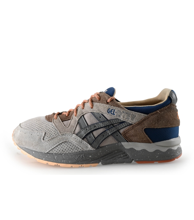 Asics Sneakers