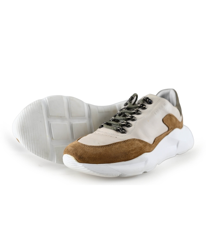 Tozen Sneakers