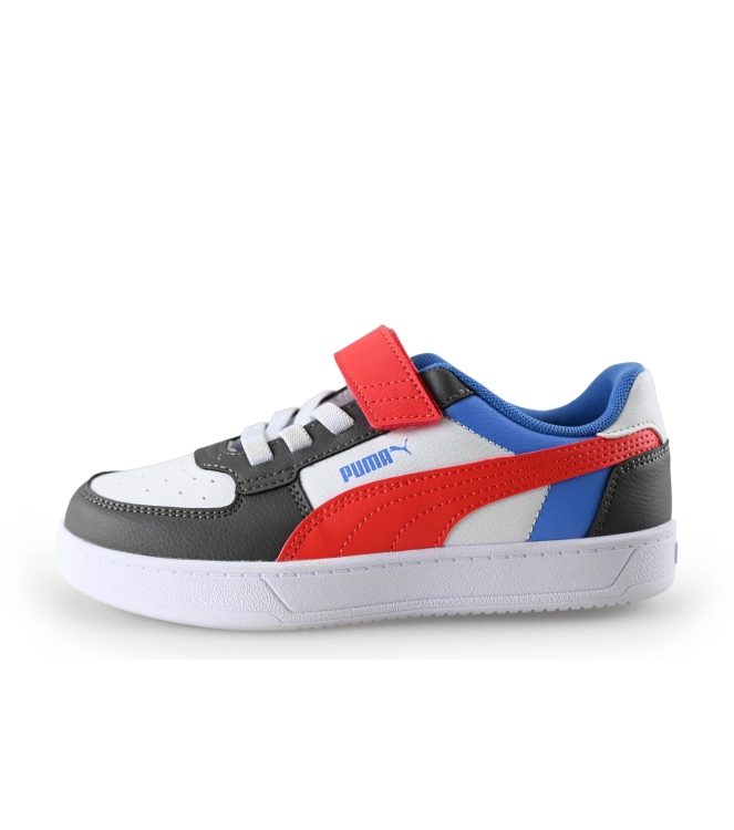 Puma Sneakers