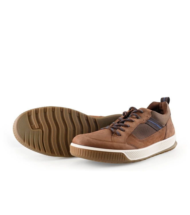 Ecco Sneakers