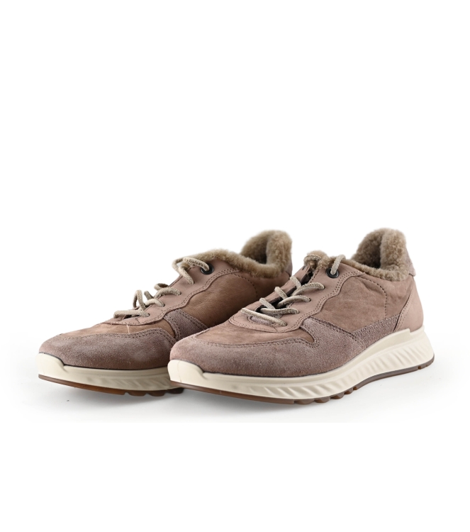 Ecco Sneakers