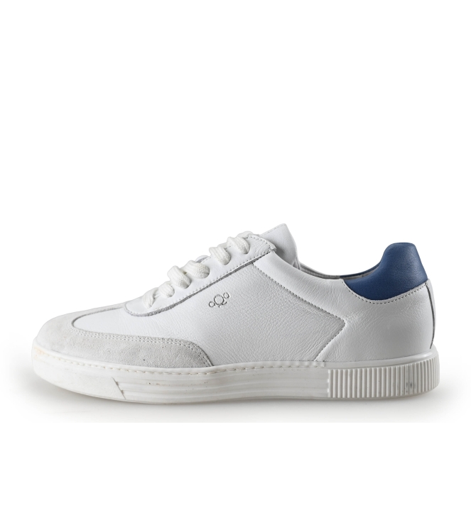 AQA Sneakers