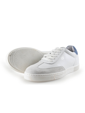 AQA Sneakers