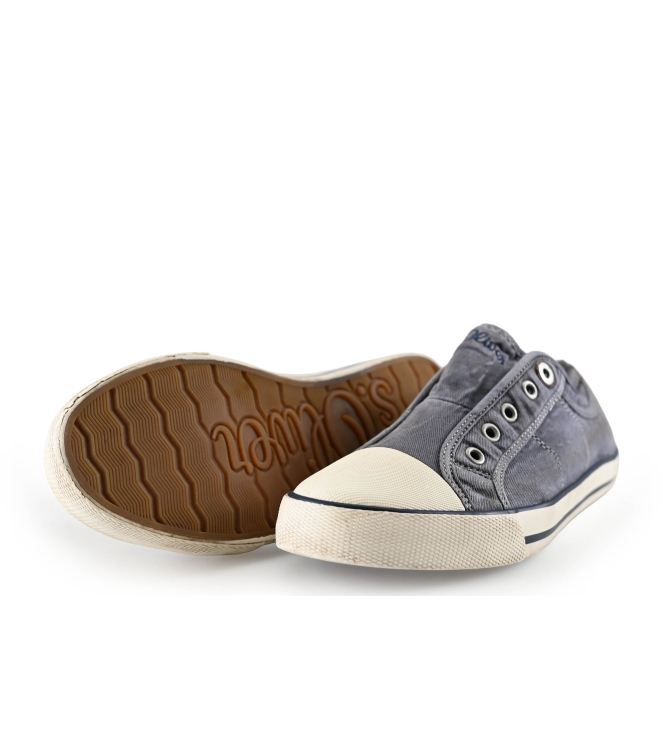 Mustang Sneakers