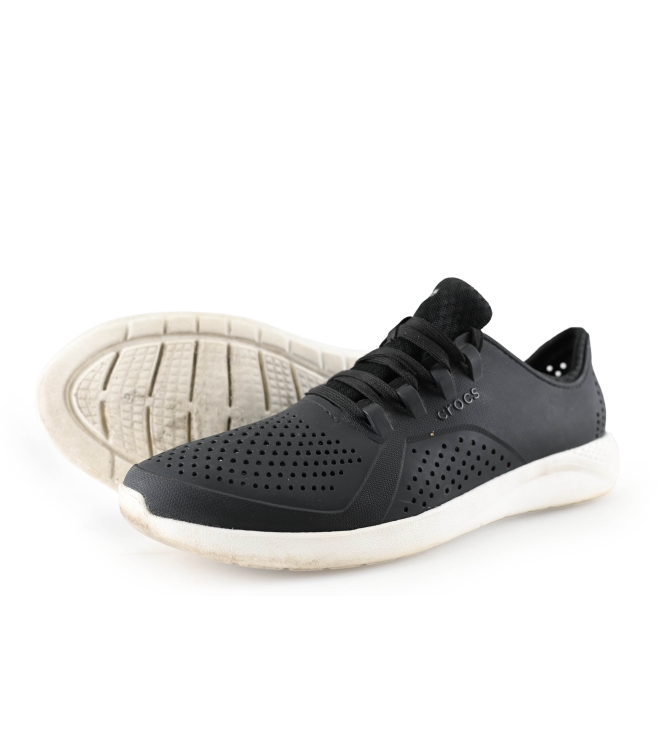 Crocs Sneakers