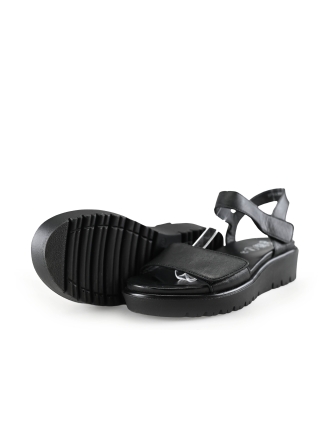 Ara Sandalen