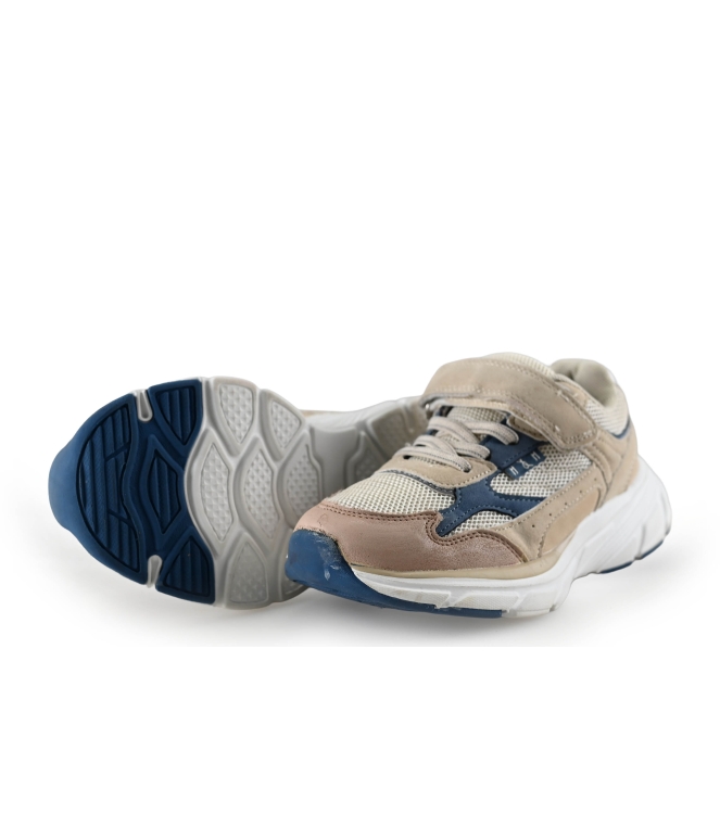 Cemi Sneakers