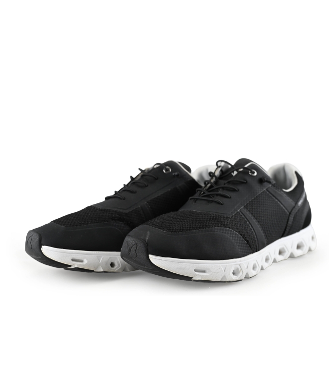 Caprice Sneakers