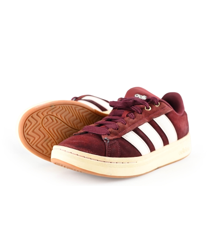 Adidas Sneakers