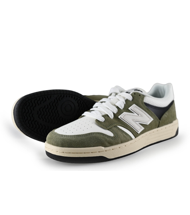 New Balance Sneakers