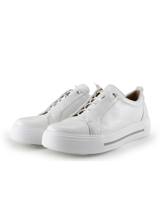 Caprice Sneakers