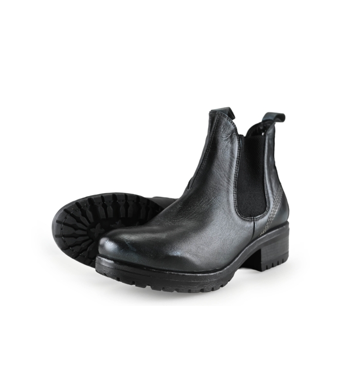 Nelson Chelsea boots