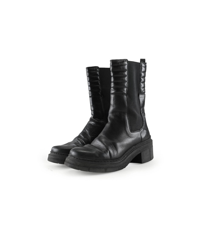 Unisa Chelsea boots