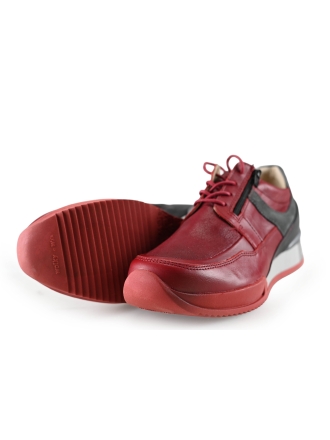 Wolff Sneakers